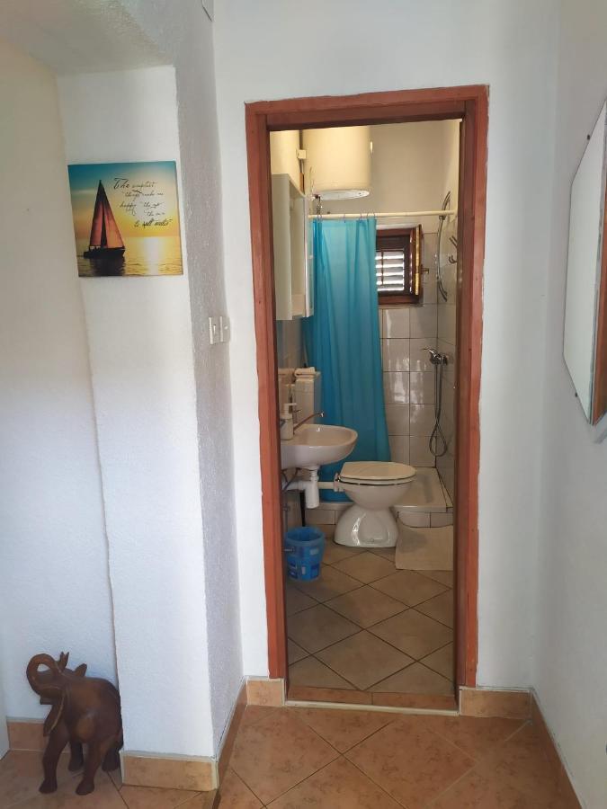 Veldic Apartments Tisno Εξωτερικό φωτογραφία